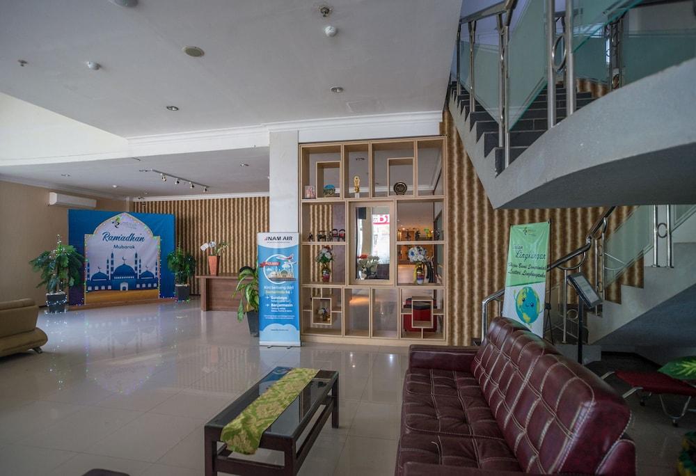 Royal Park Hotel Samarinda Dış mekan fotoğraf